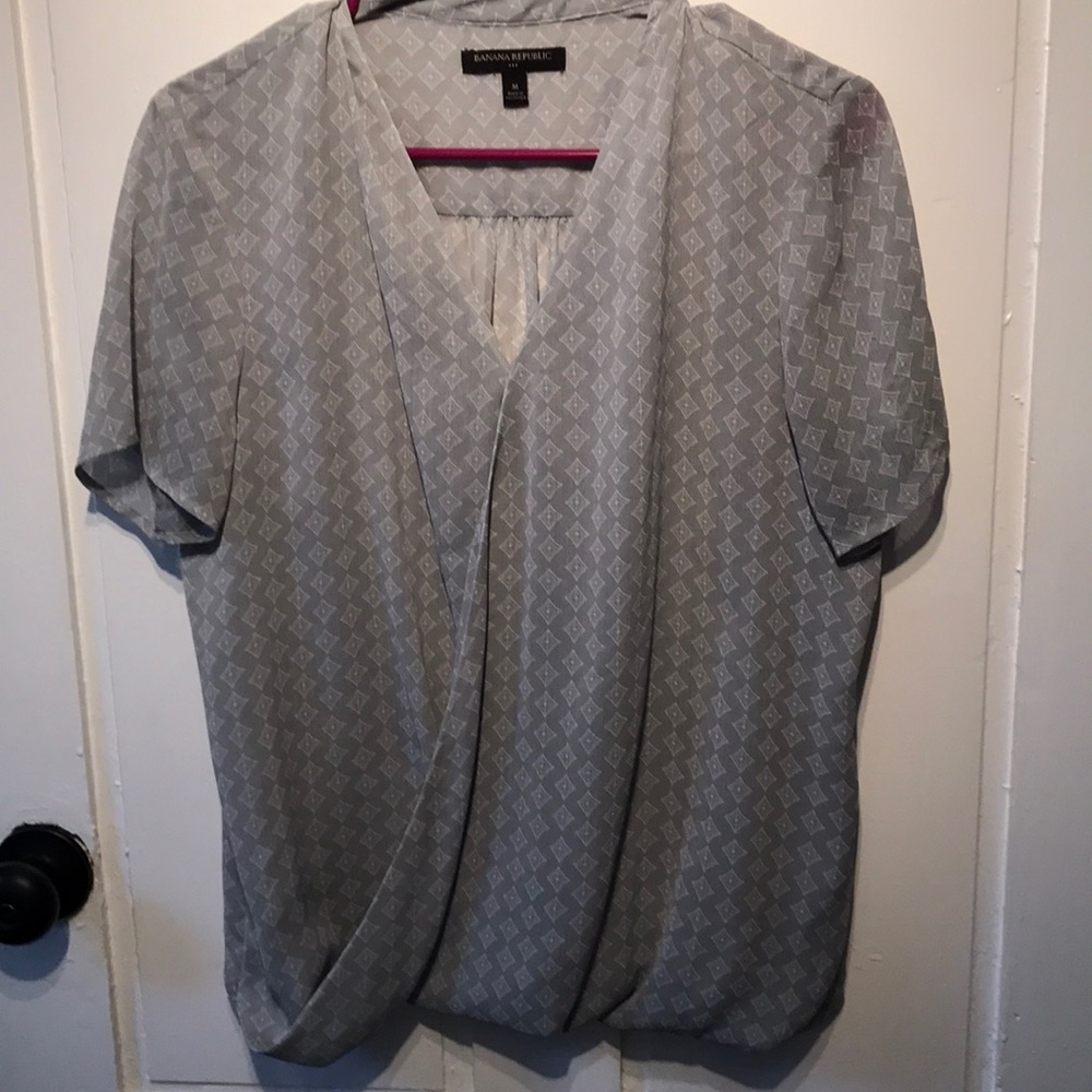 Grey and White Short Sleeve Blouse